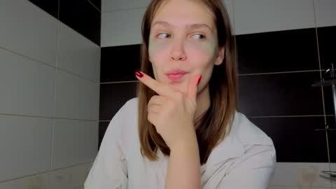 Ann online show from 10-15-25, 07:47