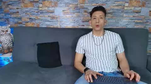 Snapshot of maykol_victoria chatting on 11-18-25, 06:51 Maykol victoria1624 online show from 11-18-25, 06:51