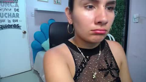 Snapshot of maylin_horny19 chatting on 09-14-25, 03:05 Maylin online show from 09-14-25, 03:05