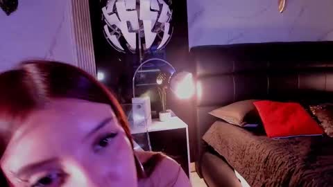 Maylin online show from 09-27-25, 04:17