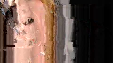 Snapshot of maylinskye chatting on 04-16-26, 11:18 Maylin Skye online show from 04-16-26, 11:18