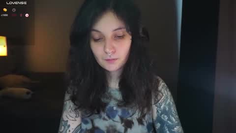 Mary  . online show from 09-27-25, 06:07