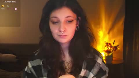 Mary  . online show from 12-20-25, 06:31