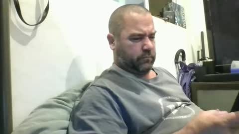 Dad bod 43 online show from 03-26-26, 03:01