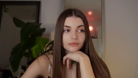 Snapshot of mayttease chatting on 12-04-25, 08:01 mayttease online show from 12-04-25, 08:01