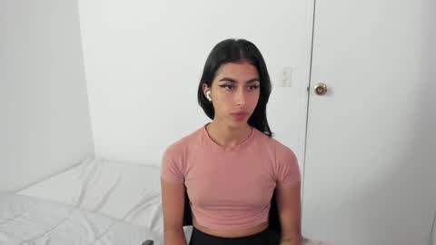 mazikeen_18 online show from 11-13-25, 01:21
