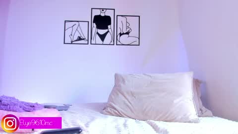 Ellie online show from 05-08-26, 07:08