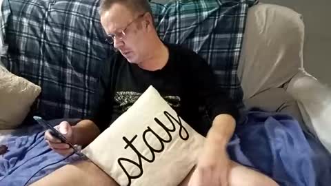 Snapshot of mcfly1973 chatting on 12-31-24, 02:29 mcfly1973 online show from 12-31-24, 02:29