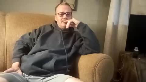 mcfly1973 online show from 12-02-25, 01:55