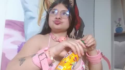 mackenna av online show from 02-26-25, 02:46