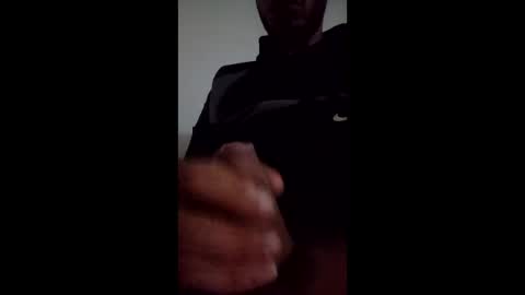 mclento18 online show from 12-16-25, 07:57