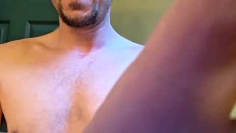 Snapshot of mclovinmackay chatting on 01-31-26, 11:14 mclovinmackay online show from 01-31-26, 11:14