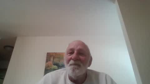 Snapshot of mdane99 chatting on 12-16-25, 04:34 mdane99 online show from 12-16-25, 04:34