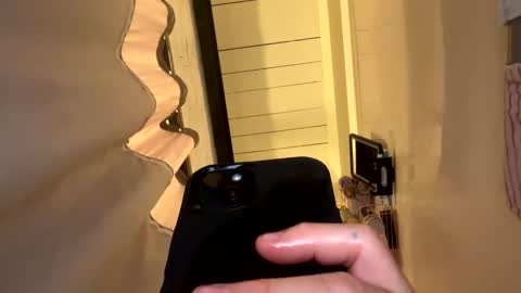 Snapshot of mdurand1137 chatting on 09-16-25, 01:56 Dens cam online show from 09-16-25, 01:56