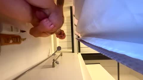 Dens cam online show from 12-13-25, 10:04