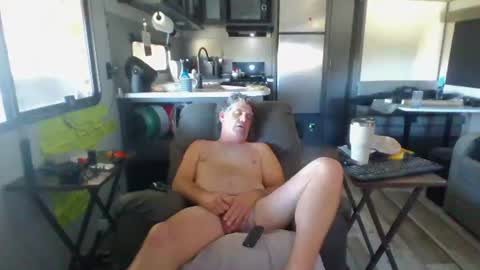 me_him_us_them online show from 11-15-25, 06:48