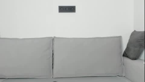 Snapshot of me_lina_ chatting on 04-03-26, 03:54 Alice online show from 04-03-26, 03:54