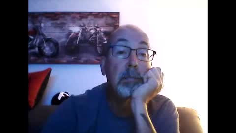 me at home online show from 10-13-25, 11:43