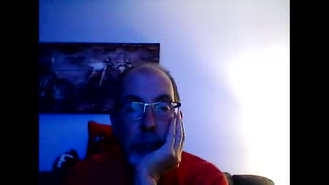me at home online show from 12-19-25, 04:52