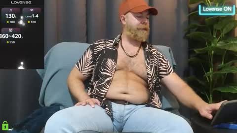 Snapshot of meaty_roll chatting on 10-02-25, 06:09 Meaty Roll online show from 10-02-25, 06:09