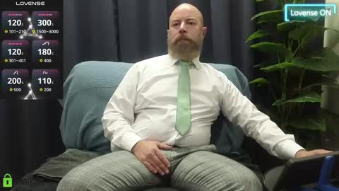 Snapshot of meaty_roll chatting on 10-13-25, 03:17 Meaty Roll online show from 10-13-25, 03:17