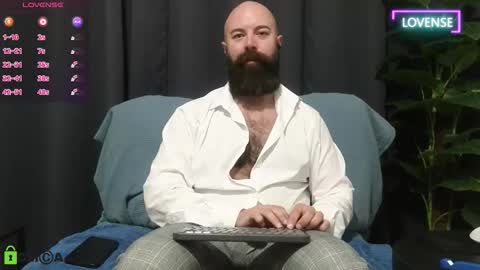 Meaty Roll online show from 12-19-25, 03:35