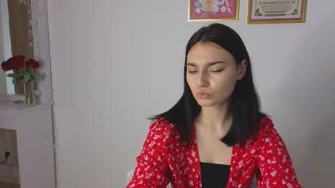 Dina online show from 03-02-25, 11:07