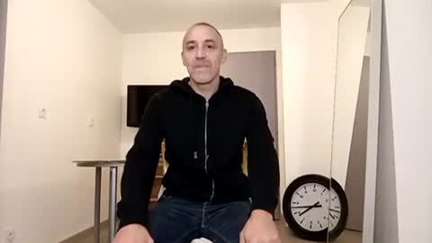 Snapshot of meditmtc chatting on 12-12-24, 06:42 Meditmtc online show from 12-12-24, 06:42