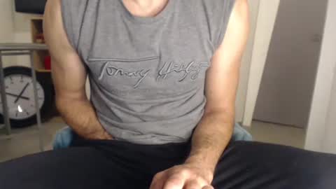 Snapshot of meditmtc chatting on 12-17-24, 11:16 Meditmtc online show from 12-17-24, 11:16
