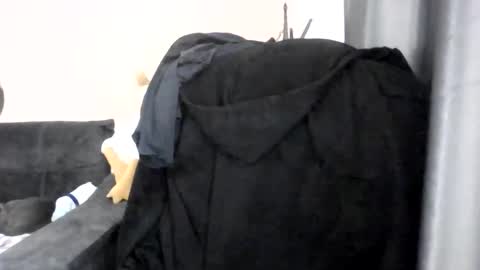 Oltereodora-lima online show from 10-15-25, 09:42