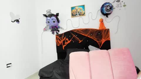 Snapshot of medusa__charity chatting on 11-04-25, 03:33 medusa__charity online show from 11-04-25, 03:33