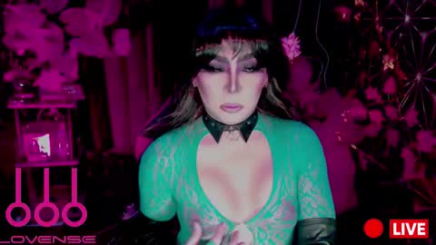 Snapshot of medusaprey chatting on 02-03-26, 01:37 THE QUEEN ALPHA Queen Medusa Prey online show from 02-03-26, 01:37