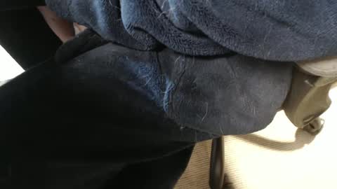 mee9090e900 online show from 10-10-25, 10:25