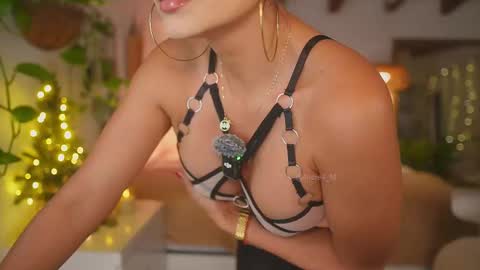 Andrea  online show from 01-06-26, 04:21