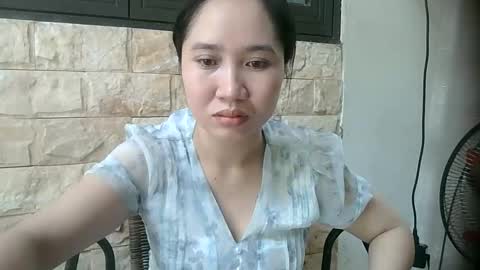 Snapshot of meena_11 chatting on 05-18-26, 04:07 meena_11 online show from 05-18-26, 04:07