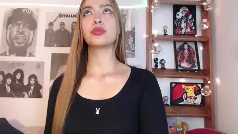 Emily online show from 12-19-24, 08:44