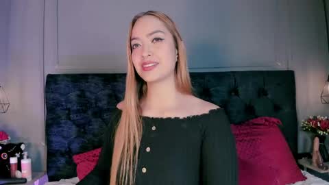Emily online show from 05-09-26, 05:07