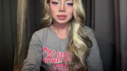 Snapshot of meetmehalfway888 chatting on 10-02-25, 06:31 GODDESS OF ALL GODDESSES online show from 10-02-25, 06:31