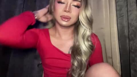 Snapshot of meetmehalfway888 chatting on 10-22-25, 12:16 GODDESS OF ALL GODDESSES online show from 10-22-25, 12:16