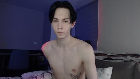 Snapshot of meetmikee chatting on 12-18-24, 12:54 telegram mksyron online show from 12-18-24, 12:54