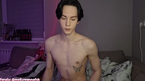 Snapshot of meetmikee chatting on 01-09-25, 12:57 telegram mksyron online show from 01-09-25, 12:57