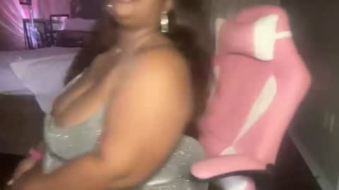 Southern Peach online show from 12-22-24, 07:31