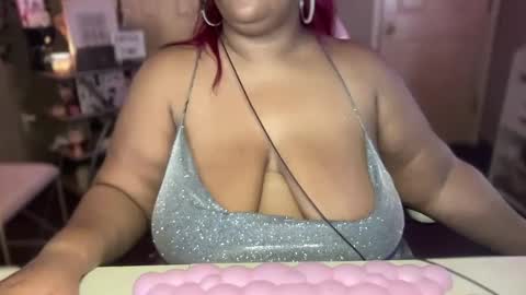 Southern Peach online show from 12-30-24, 01:25