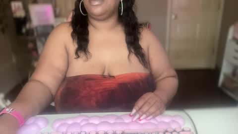 Southern Peach online show from 02-19-25, 04:44