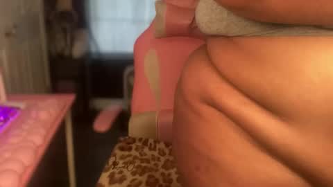 Southern Peach online show from 05-13-26, 02:36
