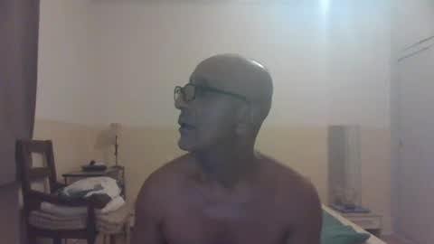 mufine online show from 09-15-25, 08:42