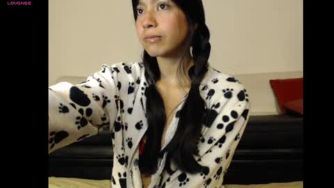 Snapshot of meg4nmiau chatting on 12-23-24, 10:32 Meg4n Miauuuu online show from 12-23-24, 10:32
