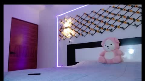 megam manze00 online show from 11-11-25, 12:10