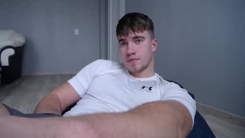 Max online show from 11-07-25, 01:00