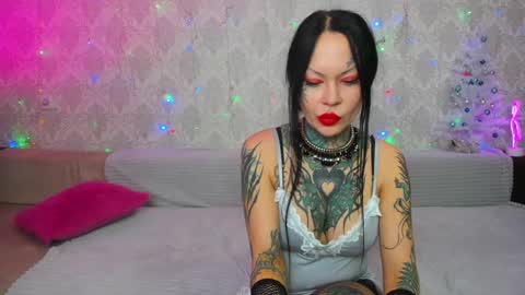 Helena Tuman online show from 12-29-24, 08:00